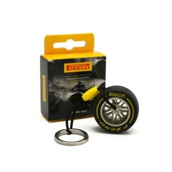 Llavero Neumático Pirelli amarillo