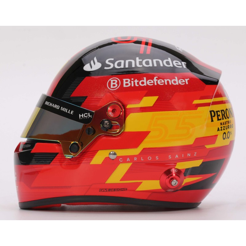 Carlos Sainz 2024 Mini Helmet Bell escala 1:2.