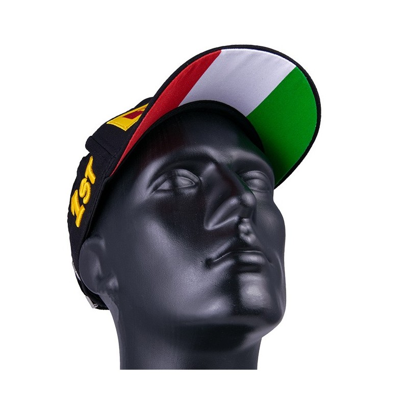 Pirelli Podium Cap Flag Edition Italy