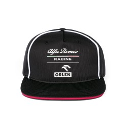 Gorra con visera plana del equipo Alfa Romeo Racing en negro con costura en blanco