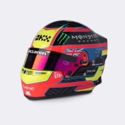 Oscar Piastri 2025 Mini Helmet Bell escala 1:2